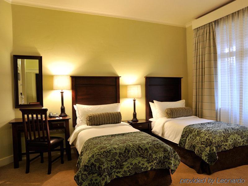 Imperial Hotel By Misty Blue Hotels Pietermaritzburg Exterior photo
